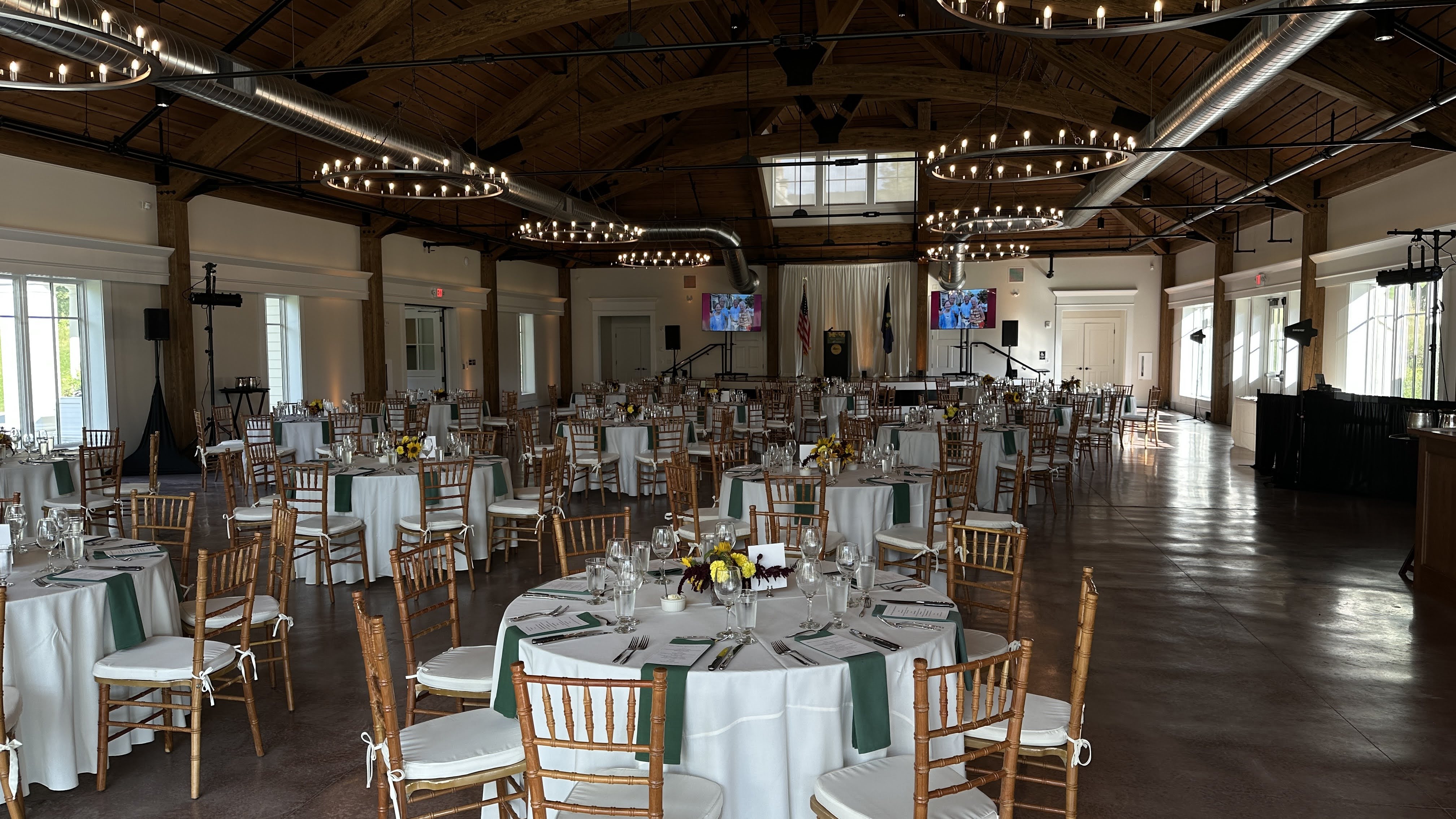 Volunteers gathering for the appreciation dinner at Hildene.